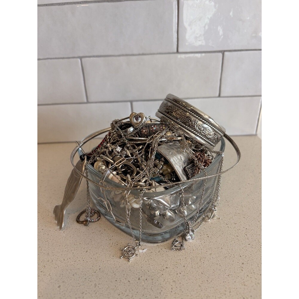 VTG Mystery All Silver Tone Jewelry Jar In Heart Dish Ring Necklace Earring